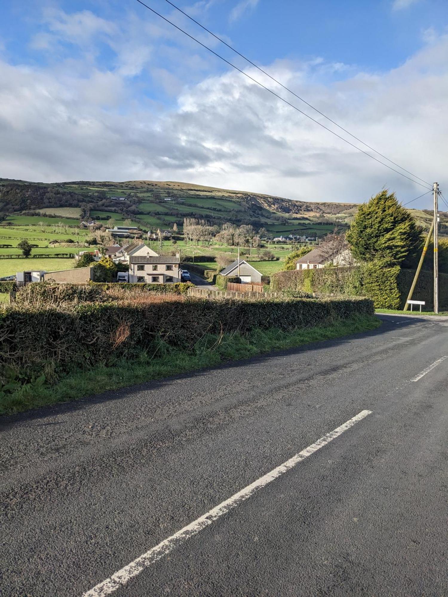 Cosy Cottage With Sea & Mountain Views Carnlough Kültér fotó
